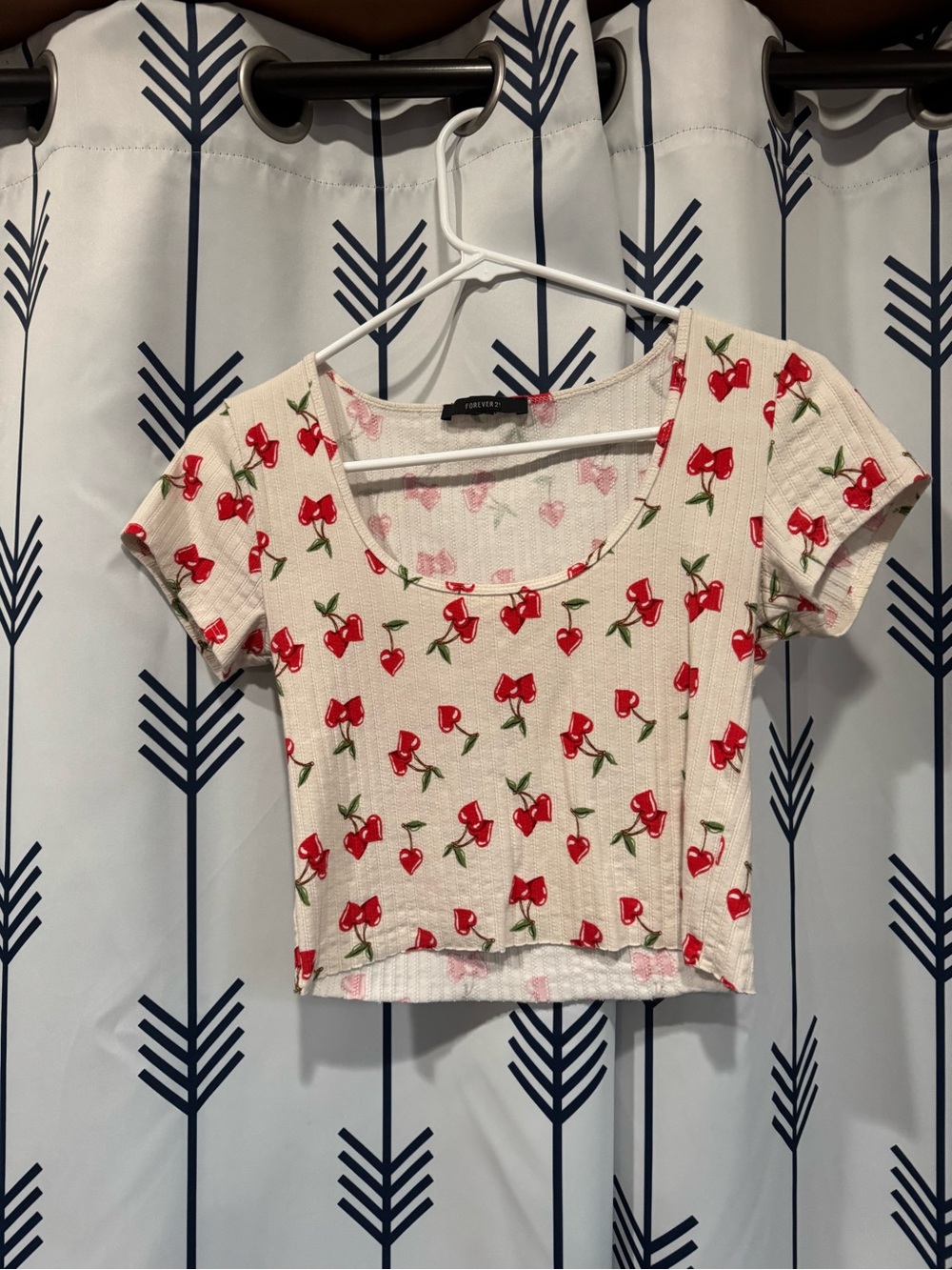Forever 21 Cream Cherry-Print Short Sleeve Crop Top